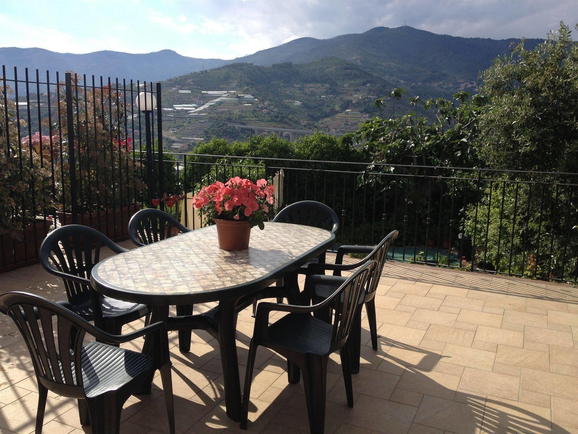 Villa Mont Des Oliviers Citra-8055Lt-1805 E 1807 San Remo Kültér fotó