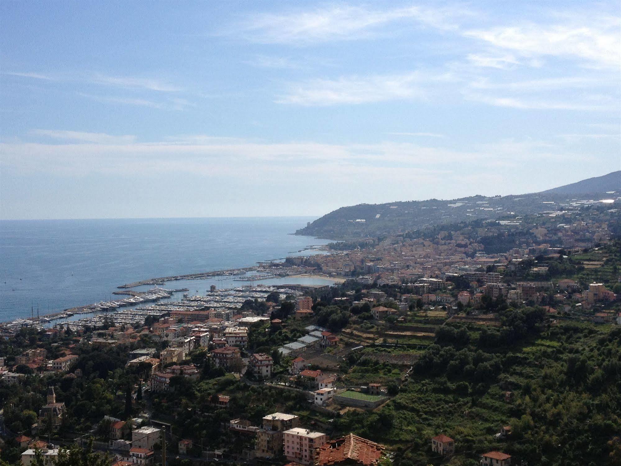 Villa Mont Des Oliviers Citra-8055Lt-1805 E 1807 San Remo Kültér fotó